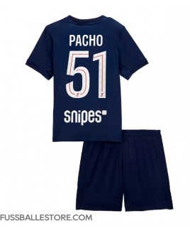 Günstige Paris Saint-Germain Willian Pacho #51 Heimtrikotsatz Kinder 2025-26 Kurzarm (+ Kurze Hosen)